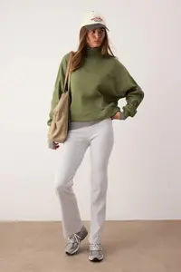TRENDYOLMİLLA Khaki Oversized/Wide Pattern Dog collar Thick Fleece Inside Knitting Sweatshirt - Image 2