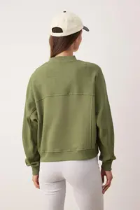 TRENDYOLMİLLA Khaki Oversized/Wide Pattern Dog collar Thick Fleece Inside Knitting Sweatshirt - Image 4