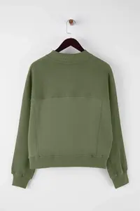 TRENDYOLMİLLA Khaki Oversized/Wide Pattern Dog collar Thick Fleece Inside Knitting Sweatshirt - Image 7