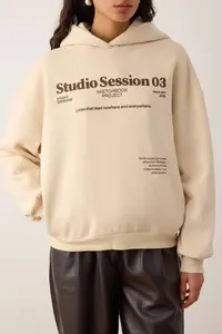 TRENDYOLMİLLA Stone Thick Fleece Inside Hooded Slogan Printed Boxy Fit Knitting Sweatshirt - Image 3