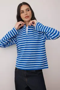 TRENDYOLMİLLA Mavi Striped Hidden Zippered Oversized/Wide Pattern Thin Knitting Sweatshirt - Image 2