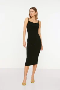 TRENDYOLMİLLA Black Fitted Off-Shoulder Neck Midi Sleeveless Flexible Knitting Midi Pen Dress - Image 5