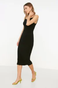 TRENDYOLMİLLA Black Fitted Off-Shoulder Neck Midi Sleeveless Flexible Knitting Midi Pen Dress - Image 6