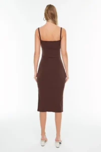 TRENDYOLMİLLA Brown Body-Fitting Off-Shoulder Neck Midi Flexible Knitting Pen Dress - Image 5