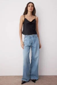TRENDYOLMİLLA Black Sleeveless Off-Shoulder Neck Satin Weaving Blouse - Image 3