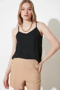 TRENDYOLMİLLA Black Basic Sleeveless Weaving Blouse - Image 11