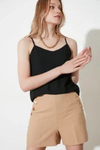 TRENDYOLMİLLA Black Basic Sleeveless Weaving Blouse - Image 12