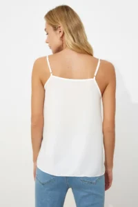 TRENDYOLMİLLA Ecru Basic Sleeveless Weaving Blouse - Image 10