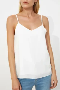 TRENDYOLMİLLA Ecru Basic Sleeveless Weaving Blouse - Image 9
