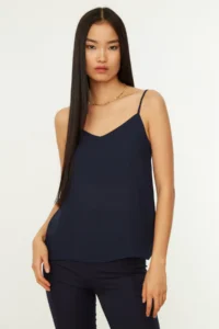 TRENDYOLMİLLA Dark Navy Basic Sleeveless Weaving Blouse - Image 3