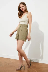 TRENDYOLMiLLA Khaki Belt Detailed Weaving Shorts - Image 2