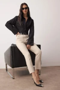 TRENDYOLMİLLA Light Beige Basic Cigarette skinny Leg Weaving Dress Pants