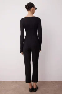 TRENDYOLMİLLA Black Basic Cigarette skinny Leg Weaving Dress Pants - Image 4