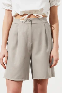 TRENDYOLMiLLA Dark Beige with pocket Regular Pattern Weaving Shorts - Image 3