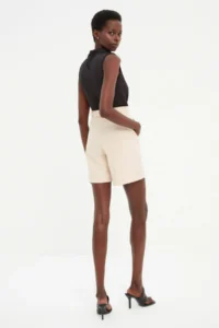 TRENDYOLMiLLA Stone with pocket Weaving City Shorts - Image 6