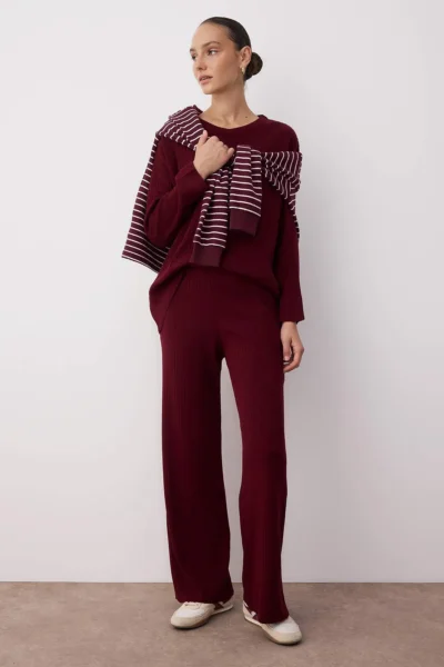 TWOSS20AU0084-BURGUNDY_1