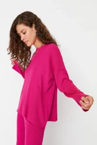 TRENDYOLMİLLA Fuchsia Wide Pattern Basic Fitted Knitwear Top and Bottom Set - Image 3