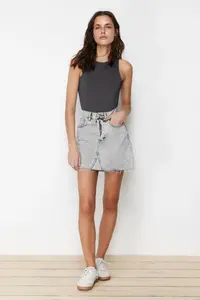 TRENDYOLMİLLA Anthracite Barbell Collar Fitted Flexible Bottom snaps Knitting Bodysuit .D.0044 - Image 2