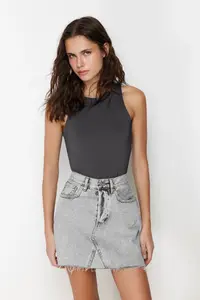 TRENDYOLMİLLA Anthracite Barbell Collar Fitted Flexible Bottom snaps Knitting Bodysuit .D.0044 - Image 3