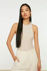 TRENDYOLMİLLA Stone Barbell Collar Fitted Flexible Bottom snaps Knitting Bodysuit .D.0044