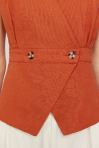 TRENDYOLMİLLA Brick Red Weaving Bonnet Button Detailed Double breasted Blouse - Image 5