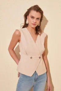 TRENDYOLMİLLA Stone Bonnet Button Detailed Double breasted Weaving Blouse - Image 9