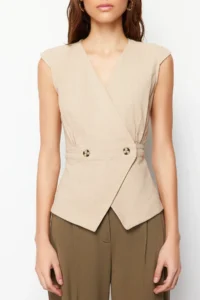 TRENDYOLMİLLA Mink Weaving Bonnet Button Detailed Double breasted Blouse - Image 3