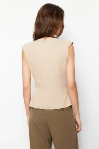 TRENDYOLMİLLA Mink Weaving Bonnet Button Detailed Double breasted Blouse - Image 4