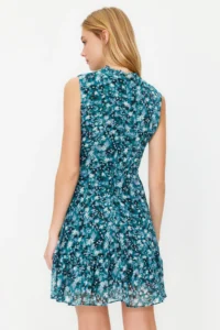 TRENDYOLMİLLA Dark Green Floral A Cut Frilly Lined Mini Weaving Dress - Image 4
