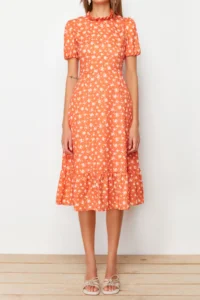 TRENDYOLMİLLA Brick Rejection flower patterned A Cut with flywheel Lined Midi Weaving Dress - Image 4