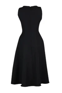 TRENDYOLMİLLA Black Pleated Lined Midi Weaving Dress - Image 9