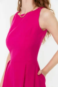 TRENDYOLMİLLA Fuchsia Pleated Lined Midi Weaving Dress - Image 4