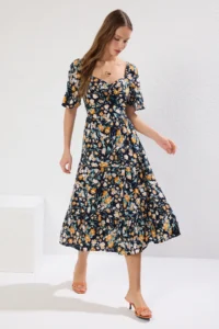 TRENDYOLMİLLA Navy Blue A Cut Balloon Kollu flower patterned Midi Weaving Dress