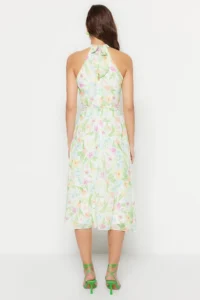 TRENDYOLMİLLA White flower patterned Belted A Cut Barbell Collar Lined Siphon Flight Flight Midi Dress - Image 6