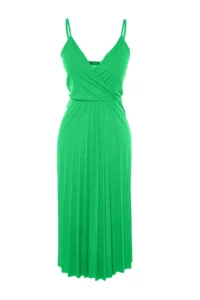 TRENDYOLMİLLA Green Waisted/skater Midi Double breasted pleated Adjustable Sleeveless Knitting Dress - Image 7
