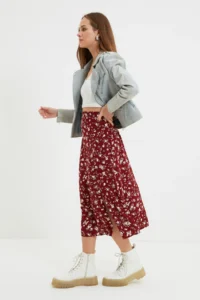 TRENDYOLMiLLA Burgundy Slit Detailed Flower Patterned Viscose Fabric Midi Weaving Skirt - Image 10