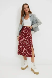 TRENDYOLMiLLA Burgundy Slit Detailed Flower Patterned Viscose Fabric Midi Weaving Skirt - Image 8