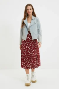 TRENDYOLMiLLA Burgundy Slit Detailed Flower Patterned Viscose Fabric Midi Weaving Skirt - Image 9