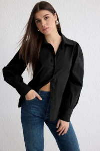 TRENDYOLMİLLA Black  Shirt