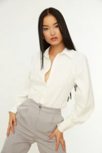 TRENDYOLMİLLA White Balloon Sleeve Cotton Regular Normal Pattern Weaving Shirt - Image 3