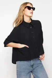 TRENDYOLMİLLA Black Oversized Wide Pattern Poor Sleeve Weaving Shirt - Image 5