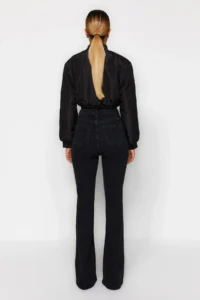 TRENDYOLMİLLA Black Front buttoned High Waist Middle Flexible Flare flared leg jeans - Image 6