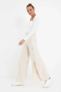 TRENDYOLMİLLA Stone Wide Leg/Wide Leg Sides buttoned Weaving Dress Pants - Image 2