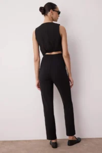TRENDYOLMİLLA Black Cigarette Pattern Pensli High Waist Bilek Size Weaving Dress Pants - Image 4