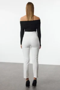 TRENDYOLMİLLA White Cigarette Pattern Pensli High Waist Bilek Size Weaving  Dress Pants - Image 5