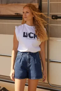 TRENDYOLMiLLA Mavi More Sustainable pleated High Waist City Size denim Shorts