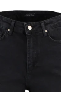 TRENDYOLMiLLA Black More Sustainable High Waist City Size comfort/Flexible denim Shorts - Image 10