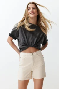 TRENDYOLMiLLA Ecru Leg folded High Waist City Size denim Shorts