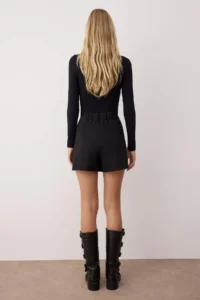 TRENDYOLMiLLA Black Double slit Super Mini Size Weaving Shorts Skirt - Image 8