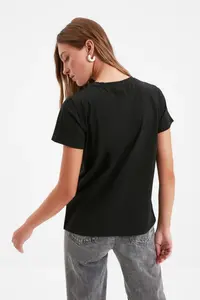 TRENDYOLMİLLA Multicolored 100% Cotton single jersey Crew Neck 2 Sets Paket Knitting T-Shirt - Image 6